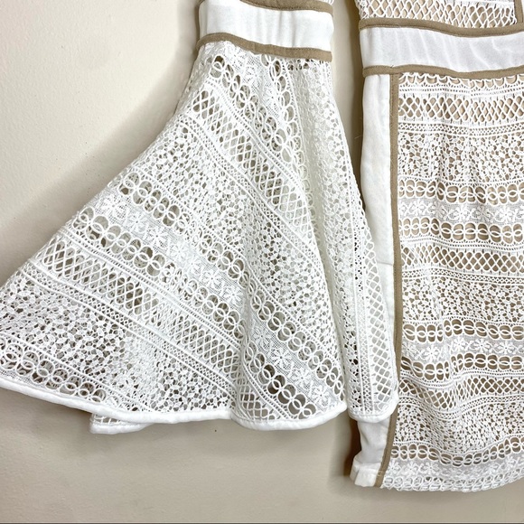 L’ATISTE by Amy White Nude Eyelet Mini Bell Sleeve - Picture 4 of 15